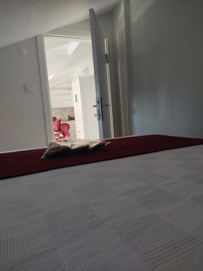 Istanbul Airport Family Suites Hotel Arnavutkoy Esterno foto
