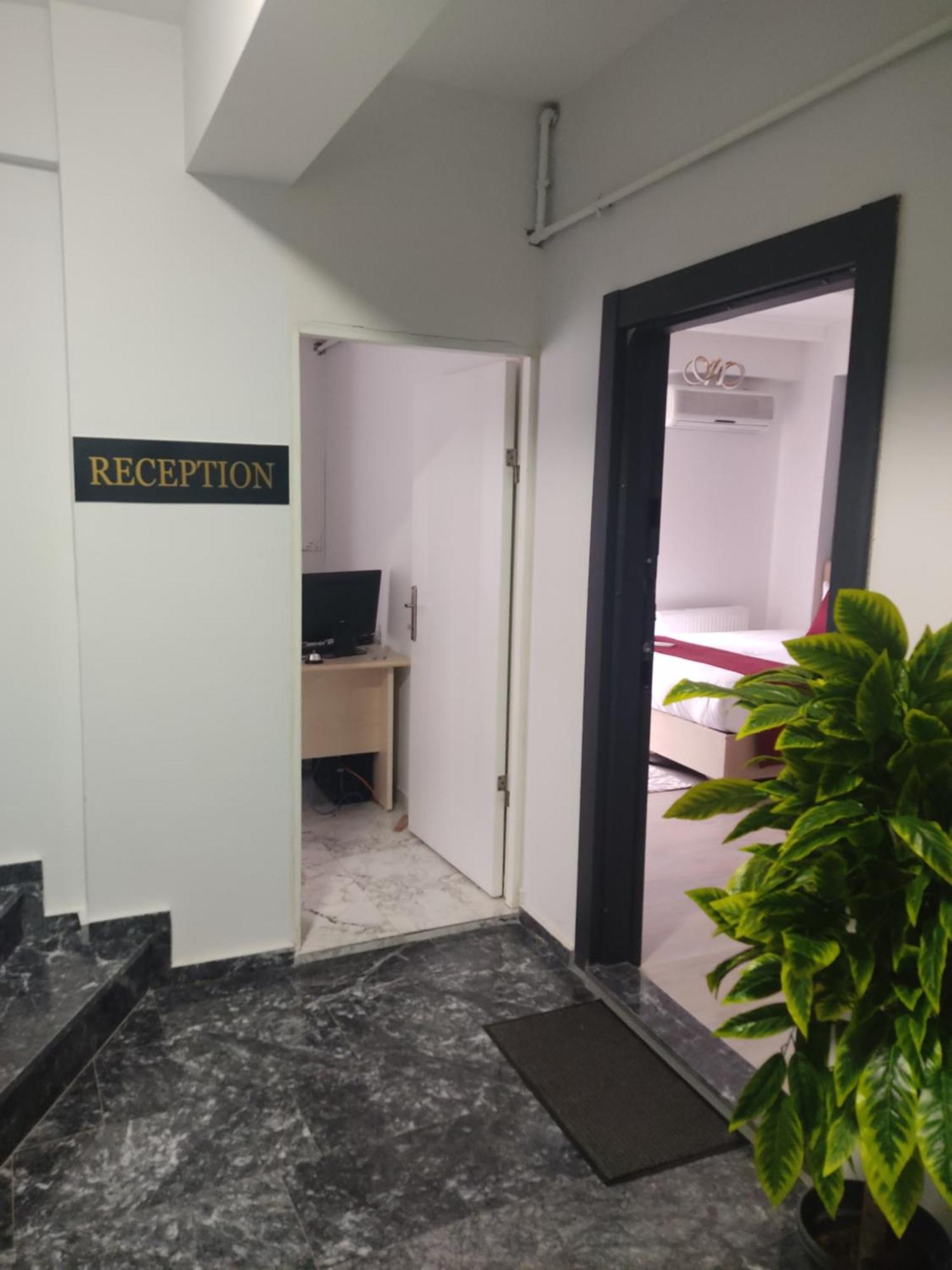 Istanbul Airport Family Suites Hotel Arnavutkoy Esterno foto